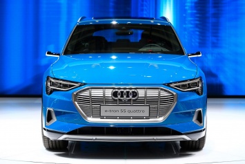 Дешевый электрический кросс Audi представят в 2021 году