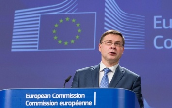Еврокомиссия решила не штрафовать Италию из-за ее бюджета