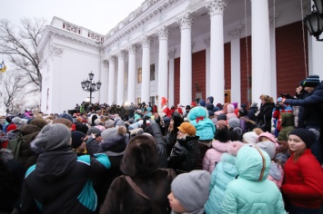 Геннадий Труханов поздравил одесситов с Днем Святого Николая. Фоторепортаж