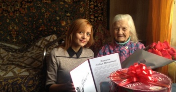 Харьковчанка Лидия Шевелева отметила 100-летний юбилей