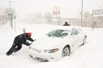 Водителей предупредили, что они могут надолго застрять в снегу
