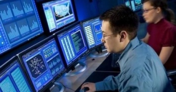 Китайские хакеры взломали базы данных ВМС США