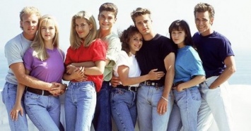 Звезды "Беверли-Хиллз, 90210" снимутся в перезапуске сериала