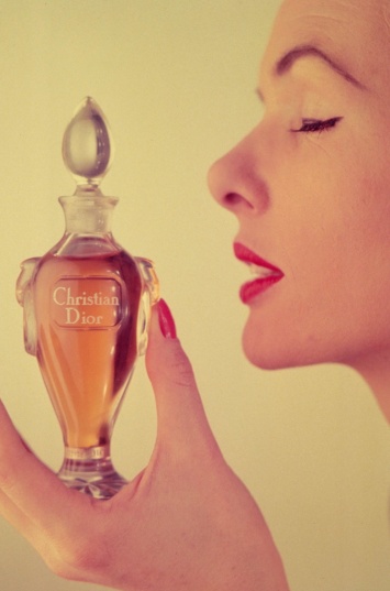 Почему люди возвращаются к парфюмерной классике