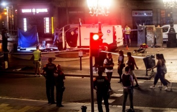 Полиция подтвердила угрозу теракта в Барселоне