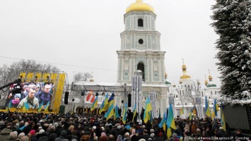 Новая церковь, выборы, газовый транзит: что ждет Украину в 2019 году