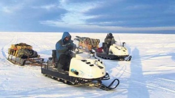 Три путешественника собираются проехать от Мурманска до Камчатки на снегоходах