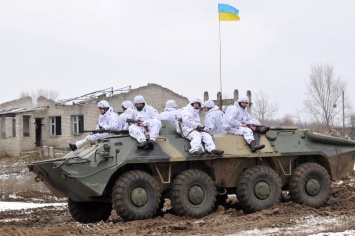 Появилось видео учений бойцов ВСУ с применением комплекса "Броня"