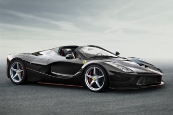 Подержанный гиперкар Ferrari хотят продать дороже нового