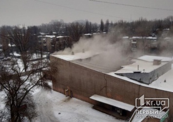 В Кривом Роге обвалилась крыша здания бывшего кинотеатра «Современник»