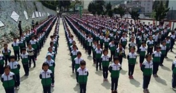 В Китае начато «чипирование» школьников