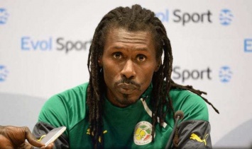 Алиу Сиссе продлил контракт со сборной Сенегала