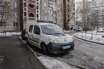 В Киеве отец взломал квартиру сына и нашел там его труп