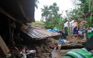 Количество жертв шторма на Филиппинах выросло до 85 человек