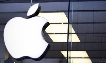 Акции Apple упали еще почти на 10%