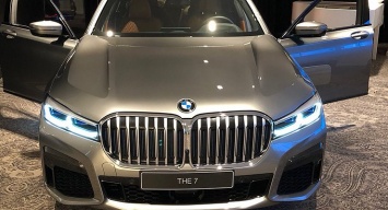 Обновленный BMW 7-й серии впервые сфотографировали без камуфляжа