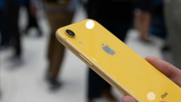 Тим Кук: iPhone XR - самый продаваемый смартфон Apple