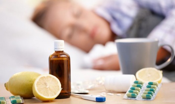 Супрун посоветовала в случае простуды не пить таблетки и не сбивать температуру