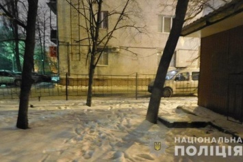 Молодого мужчину подстрелили в спальном районе Киева