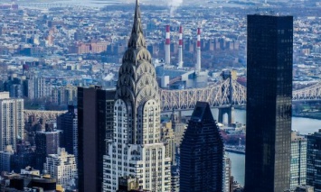 Небоскреб Chrysler Building в Нью-Йорке выставят на продажу, - WSJ