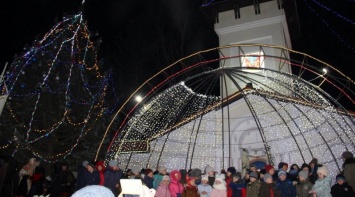 Как в Арцизе Рождество на Центральной площади встречали