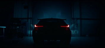 Lexus показал на видео трековую версию спорткара RC F
