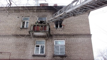 В центре Запорожья горела квартира с маленькими детьми