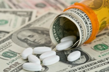 Украинцы смогут избавиться от некачественных лекарств: "Деньги вернут"