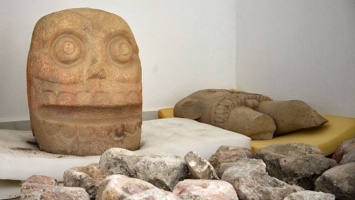 В Мексике обнаружили храм бога "с содранной кожей"