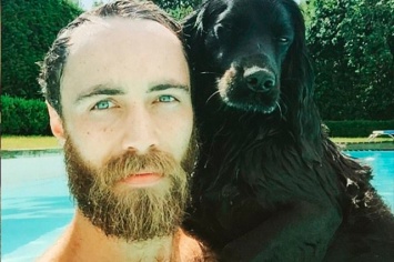 Селфи без рубашки, восемь собак и деревенская жизнь: что интересного в Instagram Джеймса Миддлтона