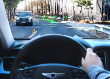 Hyundai внедрила дополненную реальность в проекционный дисплей