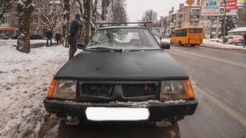 В Днепре на Титова «Тавария» сбила женщину на пешеходном переходе