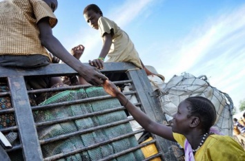 Геноцидный режим в Судане попал в осаду хлебного бунта - The Economist