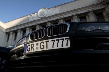 В ГФС рассказали, на какую сумму в Украине растаможили авто на еврономерах