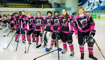 Харьковчанки поборются за право сыграть на чемпионате мира по хоккею