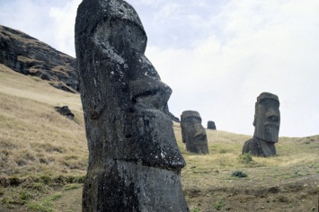 Раскрыта тайна древних статуй на острове Пасхи