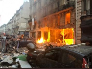 Взрыв булочной в Париже. Подробности, хроника событий, фото и видео