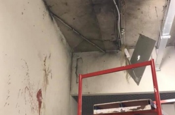 В результате взрыва в торговом центре Киева пострадал мужчина