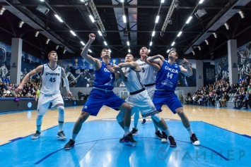 Одесские баскетболисты уступили в гостях «Днепру»