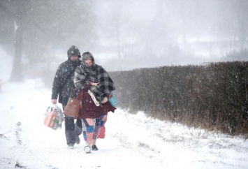 Свирепая зима ударила по европейам: десятки человек погибли из-за сильных снегопадов