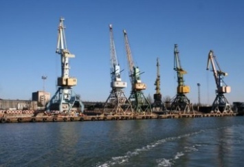 За год морпорты Украины обработали более 135 млн тонн грузов