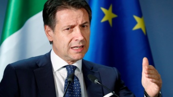 Премьер Италии заявил, что Евросоюз рискует распасться из-за миграционного кризиса
