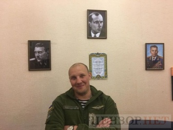 Комбат Сухаревский похвастался, что у него в кабинете висит портрет нациста