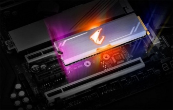 Gigabyte представила накопители Aorus RGB SSD в нескольких форм-факторах