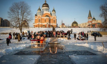 Крещение в Киеве: Нырнуть в прорубь можно будет на 11 локациях