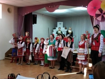 В Николаеве отпраздновали Новый год с болгарскими сурвакарами