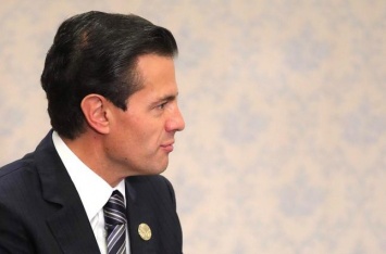 Экс-президента Мексики обвинили в получении $ 100 миллионов взятки от наркобарона
