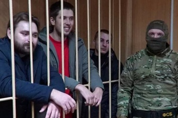 Суд в Москве продлил арест последним 4 украинским морякам