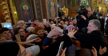 Туманные гастроли Порошенко: Томос-тур как импровизация от начала до конца