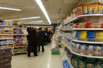 Хорошо, что дохлая: в украинском супермаркете обнаружили жуткую находку